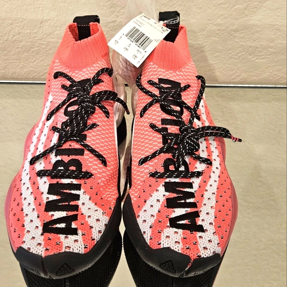 Price Drop 📉📉Adidas Crazy BYW x Pharrell Ambition Pink Men's Size 6.5. RARE - Picture 1 of 7